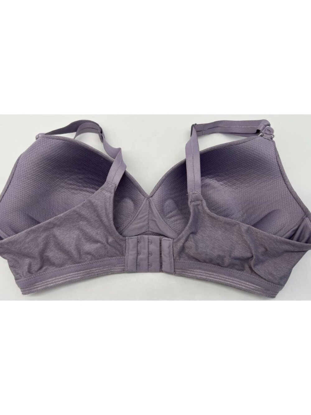 Warner's Women's Super Soft Wireless Lift Up Bra Stretch Size 38B Light Purple - Picture 2 of 9